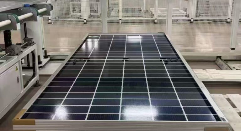 Read more about the article Unveiling the Manufacturing Secrets of High-Precision Solar Panels